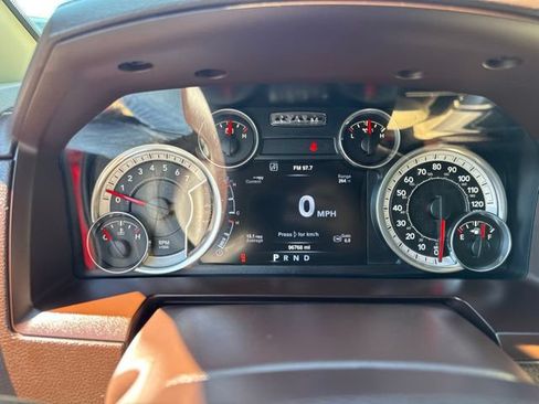 Used 2016 RAM 1500 Laramie w/ Convenience Group AWD/4WD image 19
