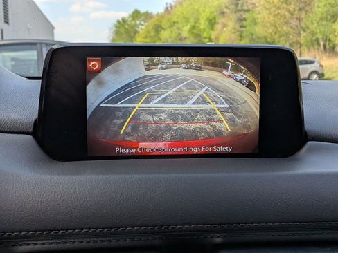 Used 2019 MAZDA CX-5 Touring image 11