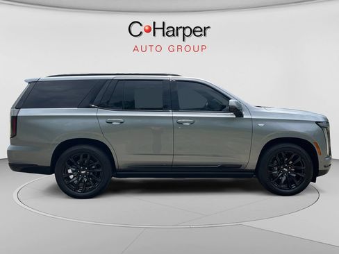 Certified 2025 Cadillac Escalade Sport Platinum AWD/4WD image 2