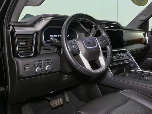 Used 2024 GMC Sierra 2500 Denali w/ Snow Plow Prep/Camper Package AWD/4WD image 21