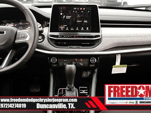 New 2025 Jeep Compass Sport image 19