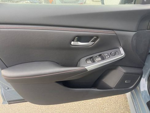 Certified 2025 Nissan Sentra SR w/ SR Premium Package image 13