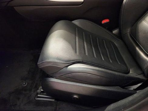 Used 2024 Mercedes-Benz C 300 Sedan image 24