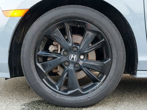 Used 2023 Honda Odyssey Sport image 13