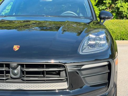 Certified 2026 Porsche Macan AWD/4WD image 26