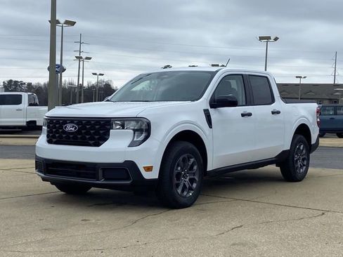 New 2026 Ford Maverick XLT w/ XLT Luxury Package AWD/4WD image 5