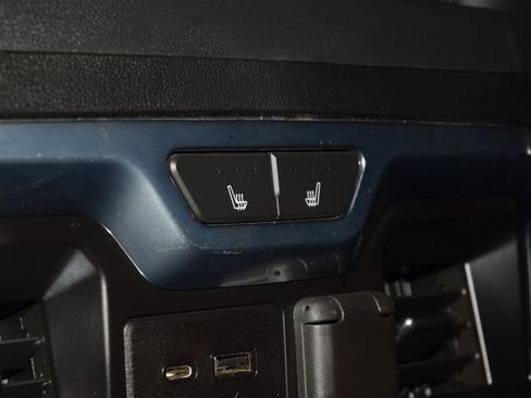 Used 2020 GMC Sierra 2500 AT4 w/ Technology Package image 39