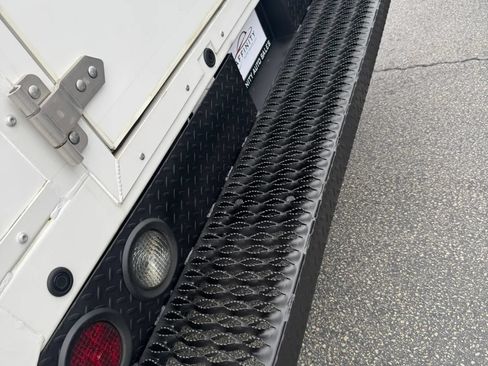 Used 2021 Ford E-350 and Econoline 350 Super Duty w/ Power Windows & Locks Group RWD image 40