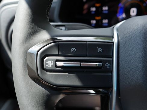 New 2025 Chevrolet Colorado Trail Boss w/ Midnight Edition image 12