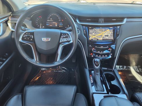 Used 2016 Cadillac XTS Luxury image 17