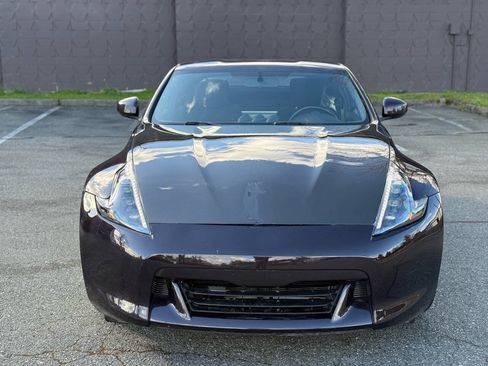 Used 2010 Nissan 370Z Coupe w/ Sport Pkg RWD image 10