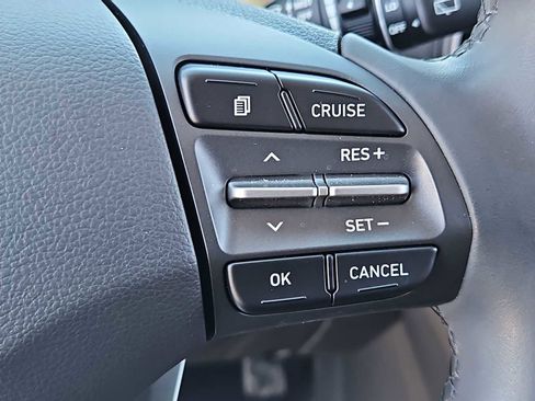 Used 2020 Hyundai Kona SEL FWD image 24
