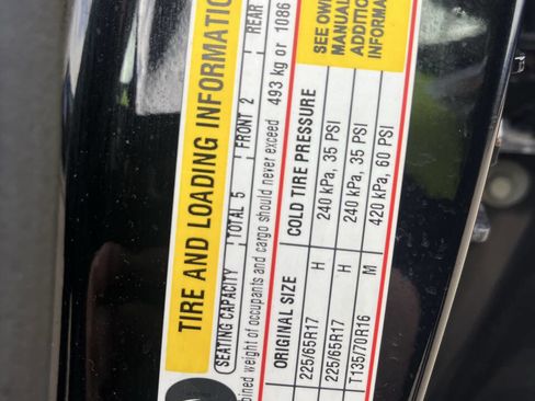 Used 2018 Chevrolet Equinox LT image 16