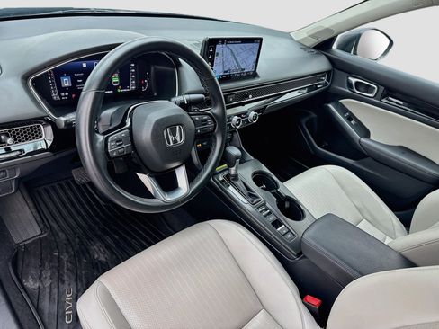 Used 2024 Honda Civic Touring image 7