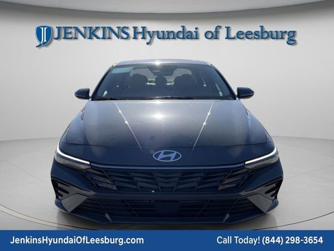 New 2026 Hyundai Elantra Limited image 12