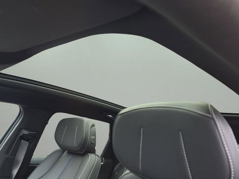 Certified 2025 Cadillac Lyriq Sport image 15