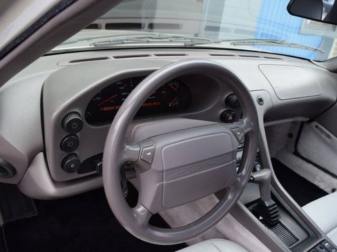 Used 1993 Porsche 928 GTS RWD image 29