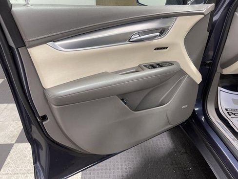 Used 2019 Cadillac XT5 Luxury AWD/4WD image 8