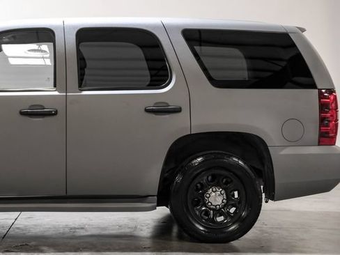 Used 2013 Chevrolet Tahoe 2WD image 19