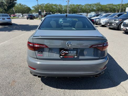 Used 2019 Volkswagen Jetta GLI FWD image 9