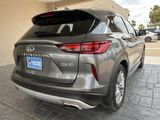 Used 2022 INFINITI QX50 Essential image 5