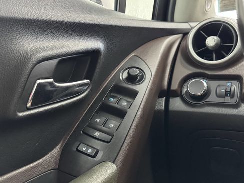 Used 2016 Chevrolet Trax LT w/ LT Convenience Package image 36