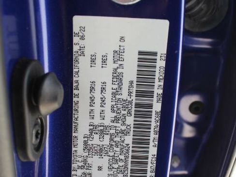 Used 2022 Toyota Tacoma SR5 image 25