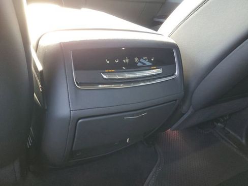 Used 2025 Cadillac Escalade Premium Luxury w/ LPO, Radiant Package RWD image 15