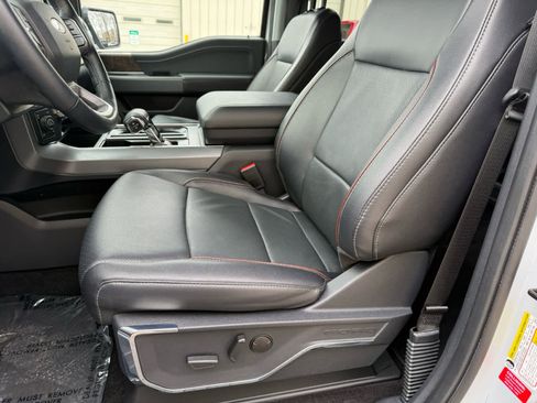 Used 2022 Ford F150 Lariat image 4