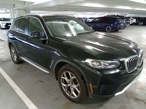 Used 2022 BMW X3 xDrive30i w/ Convenience Package AWD/4WD image 3