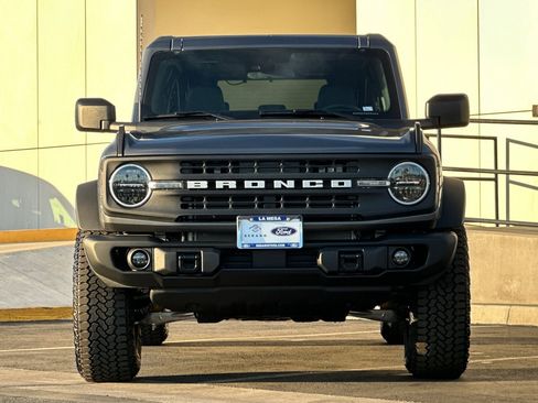 New 2025 Ford Bronco Big Bend w/ Black Diamond Package image 8