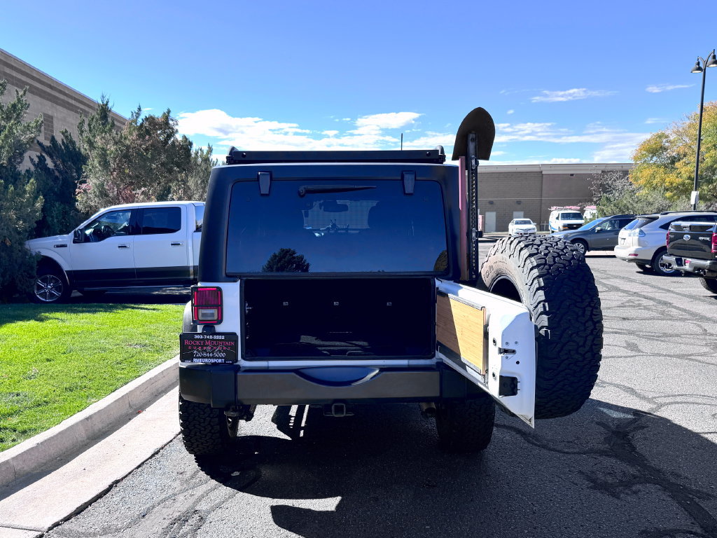 Used 2017 Jeep Wrangler Unlimited Sport AWD/4WD image 10