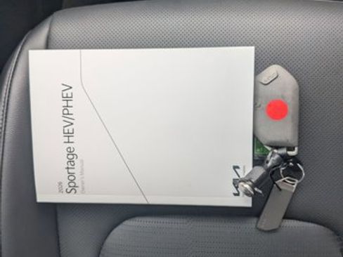 Used 2026 Kia Sportage SX Prestige image 25