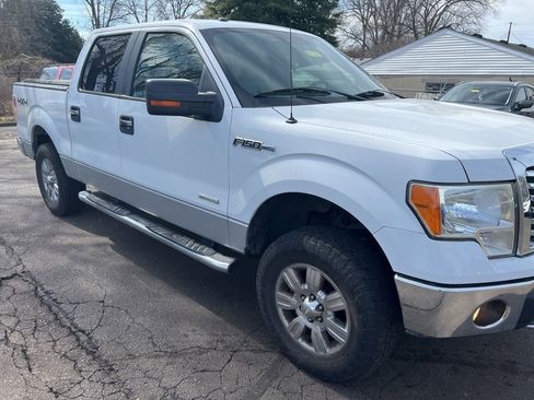 Used 2011 Ford F150 XLT w/ XLT Chrome Pkg image 3