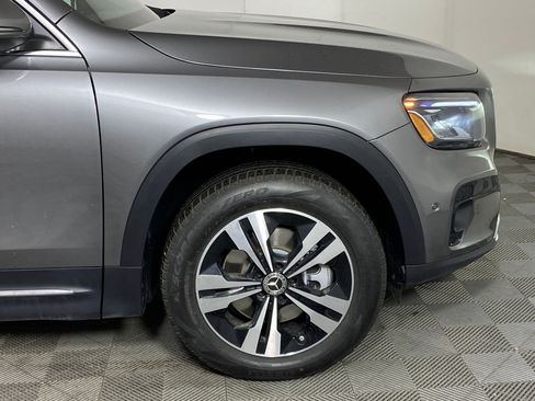 New 2026 Mercedes-Benz GLB 250 4MATIC image 11