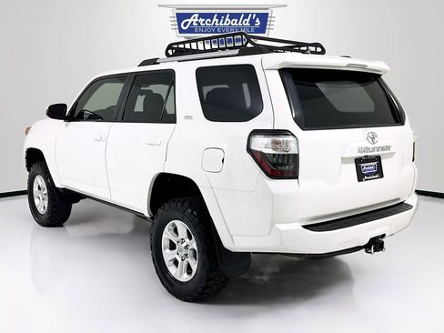 Used 2019 Toyota 4Runner SR5 image 5