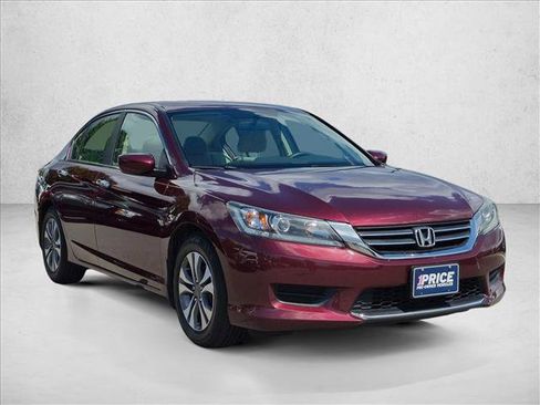 Used 2013 Honda Accord LX image 3