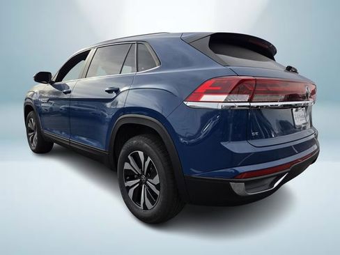 New 2026 Volkswagen Atlas Cross Sport SE FWD image 3