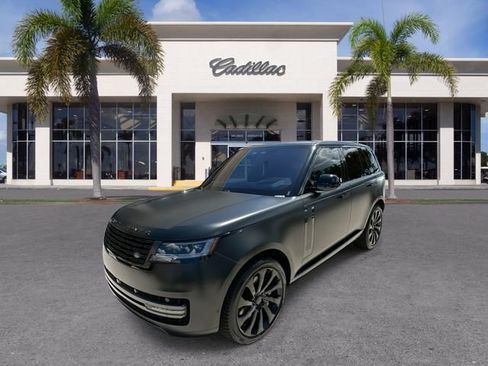 Used 2023 Land Rover Range Rover SE AWD/4WD image 1