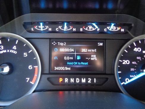 Used 2022 Ford F250 XL w/ Power Equipment Group AWD/4WD image 16