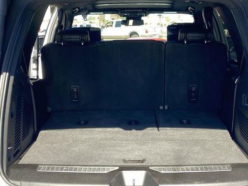 Used 2024 GMC Yukon AT4 image 23