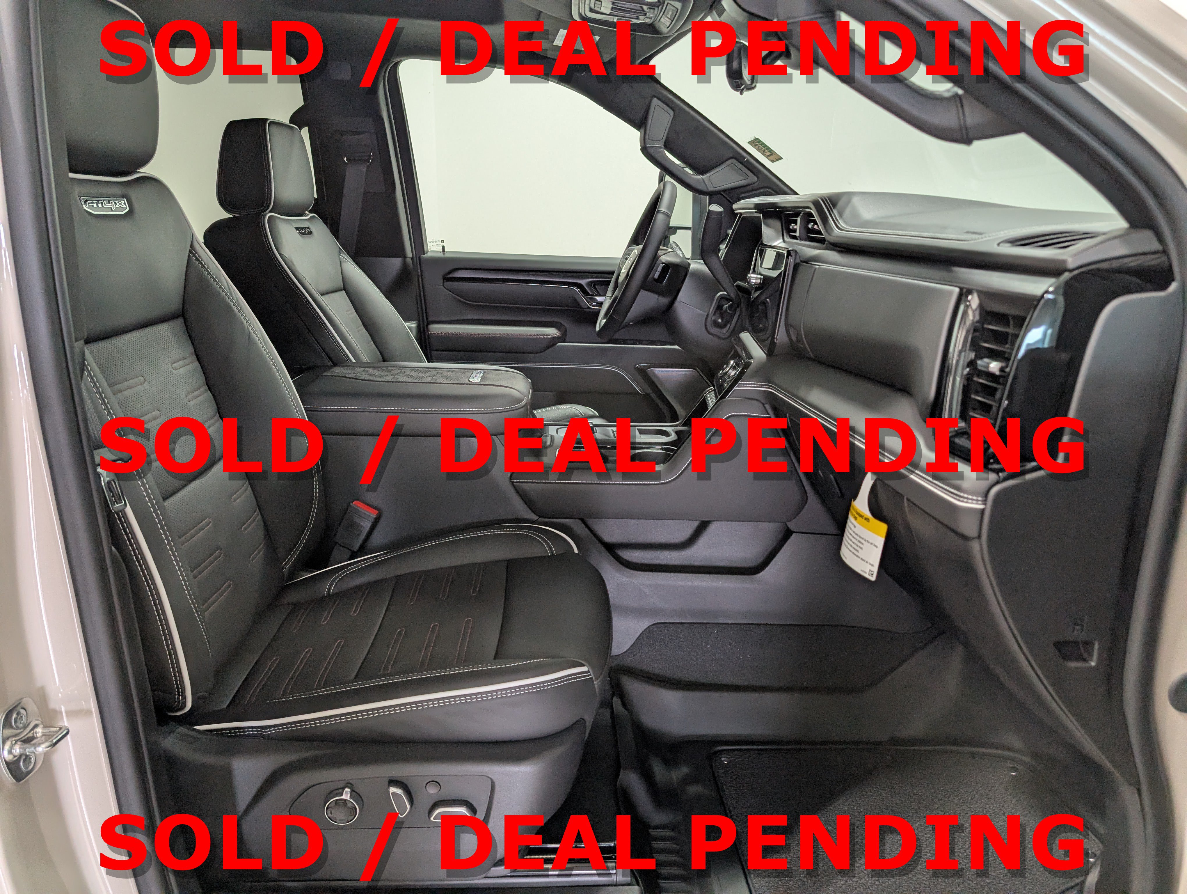 Used 2026 GMC Sierra 2500 AT4X AWD/4WD image 20