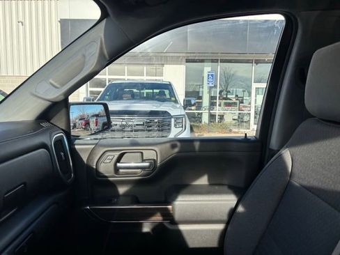 Used 2019 Chevrolet Silverado 1500 LT w/ All-Star Edition image 12