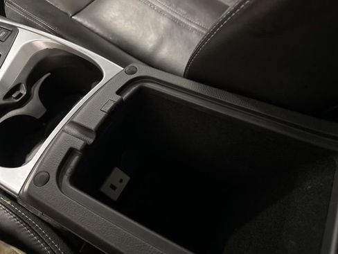 Used 2016 Cadillac SRX Luxury w/ Driver Awareness Package image 32