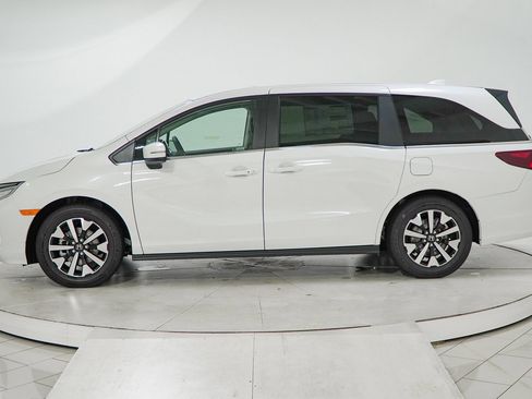 New 2026 Honda Odyssey EX-L image 5