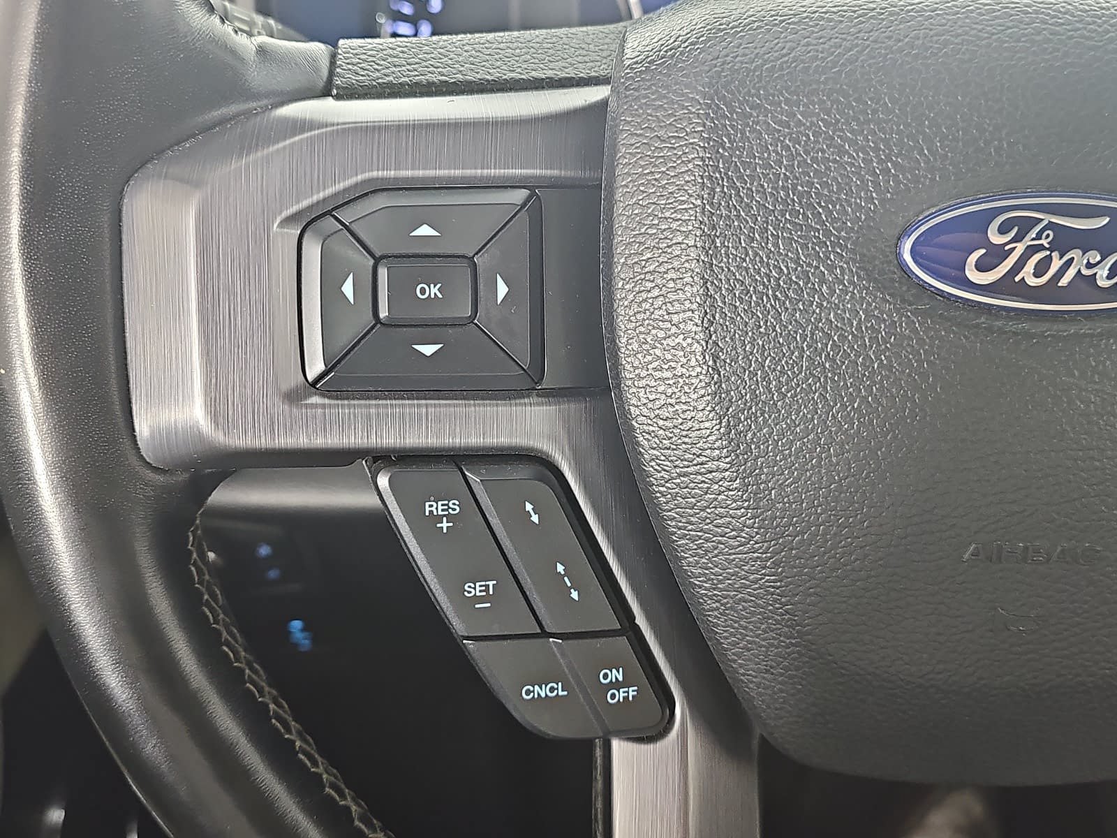 Used 2019 Ford Expedition Platinum AWD/4WD image 14