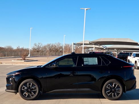 New 2026 Toyota bZ FWD image 3