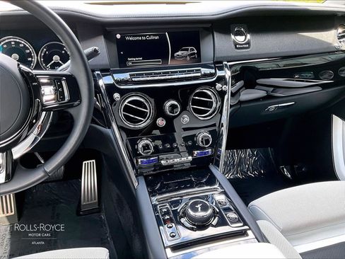 Used 2021 Rolls-Royce Cullinan AWD/4WD image 8