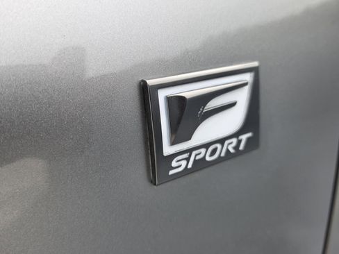 Used 2023 Lexus LX 600 F Sport w/ Accessory Package (Z1) AWD/4WD image 5