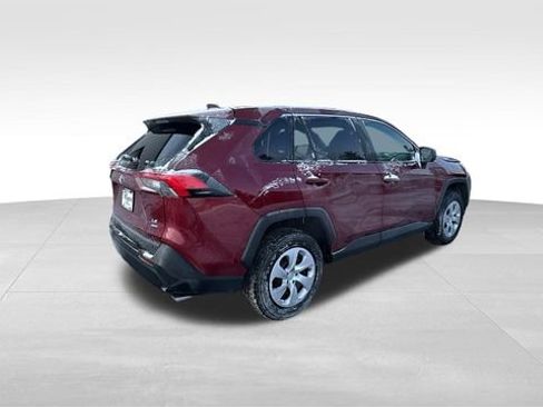 Used 2024 Toyota RAV4 LE image 32